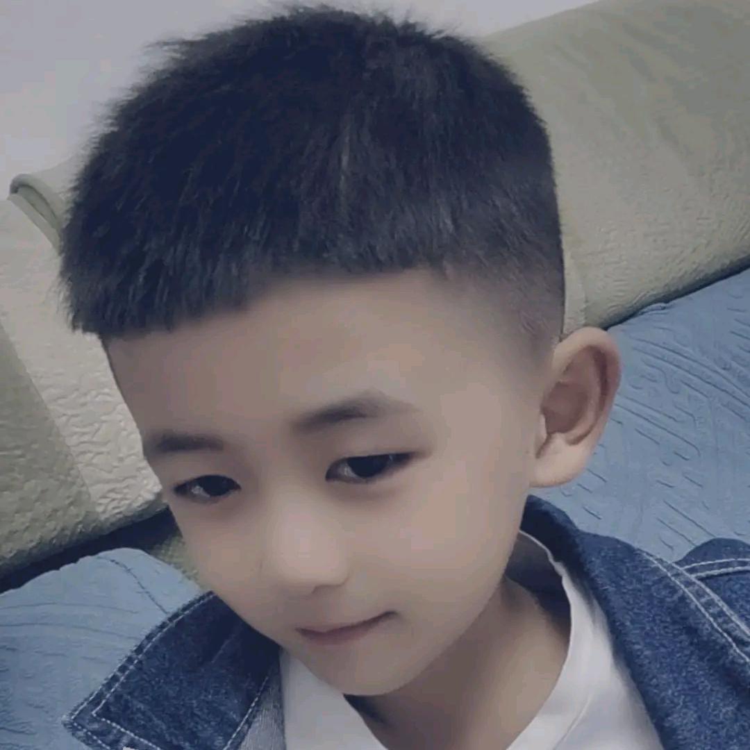 小王同学：