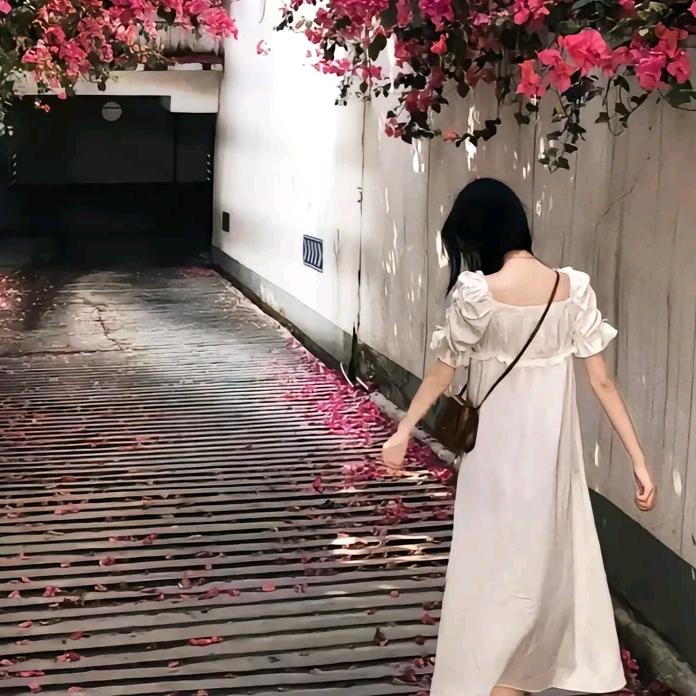 哦哟.