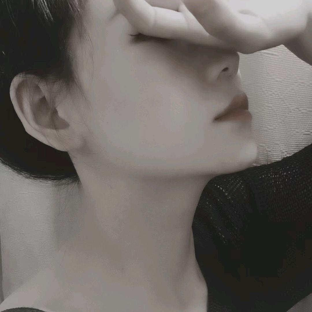 萌萌萌丶萌入心