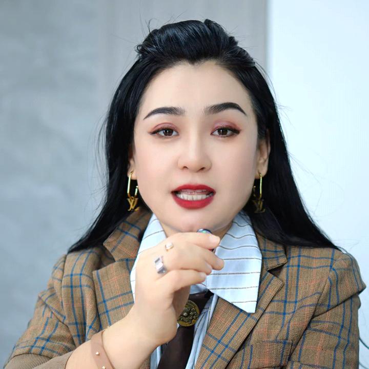 aygul hanim