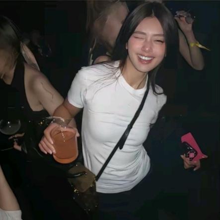 饿了会吃饭 💩
