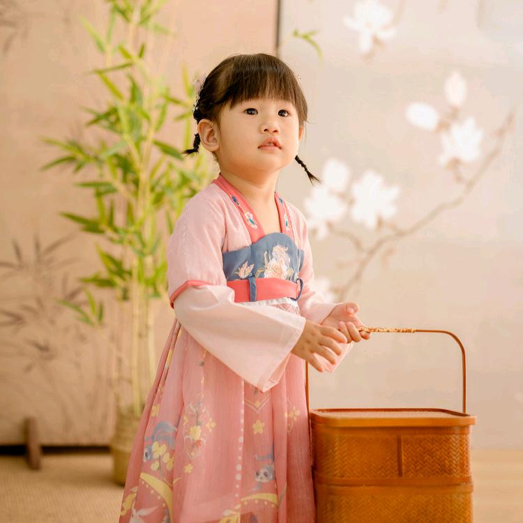 顺其自然。。麦麦的奶奶