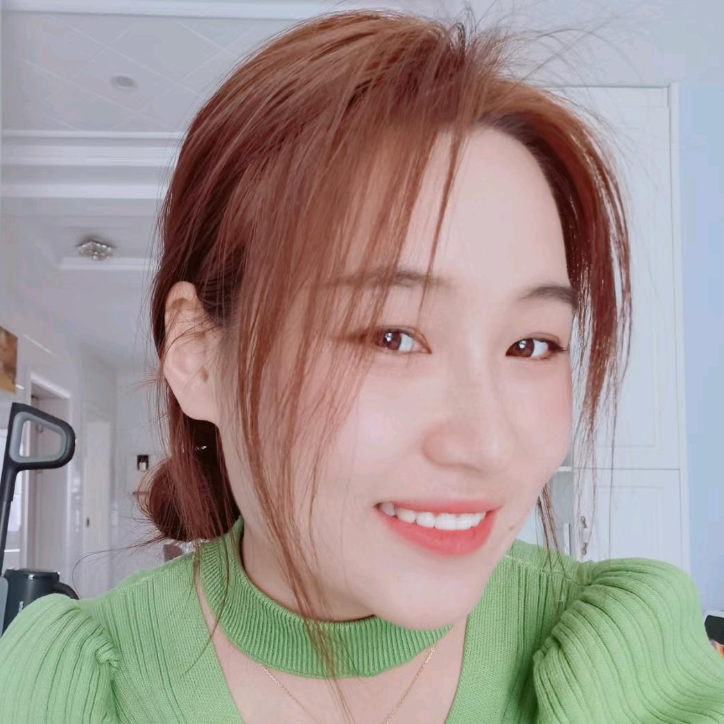 福宝妈妈😸