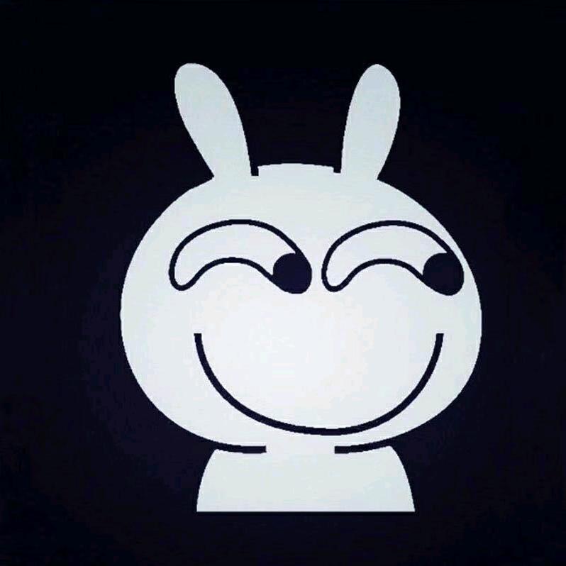 瞳孔溢出的忧伤