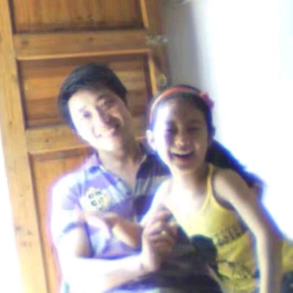 暴雨来临前把雨伞折断