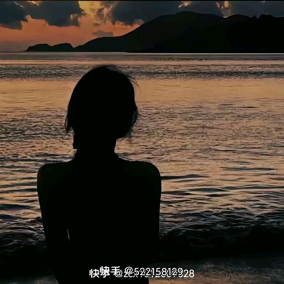 玲头像