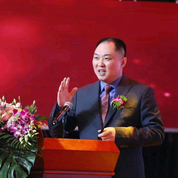 万象天冠全屋定制好师傅
