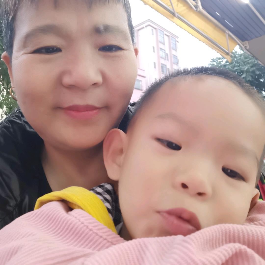 可爱的小朋友