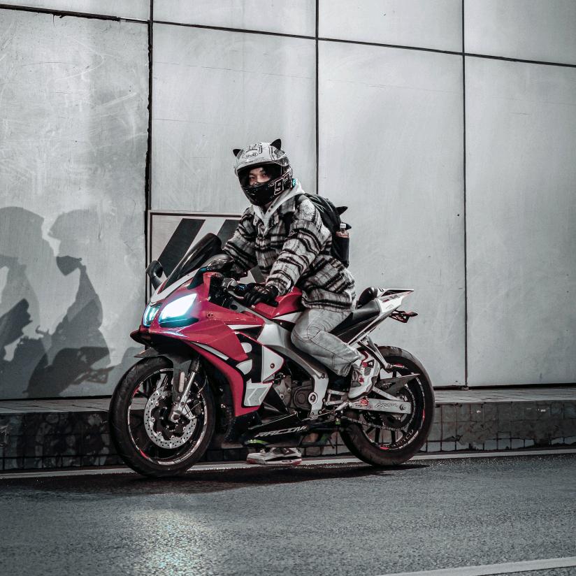 你他妈买不买荣威