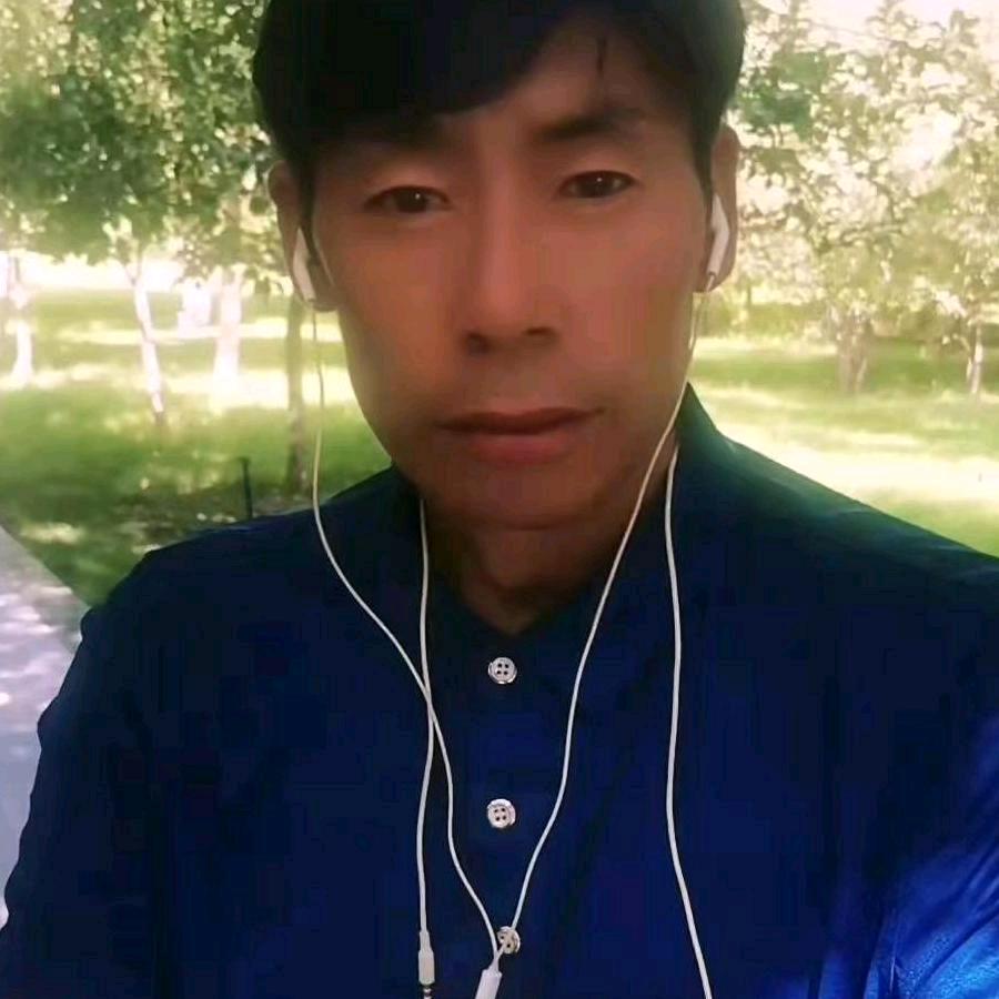 阳光🌙🌹🌹