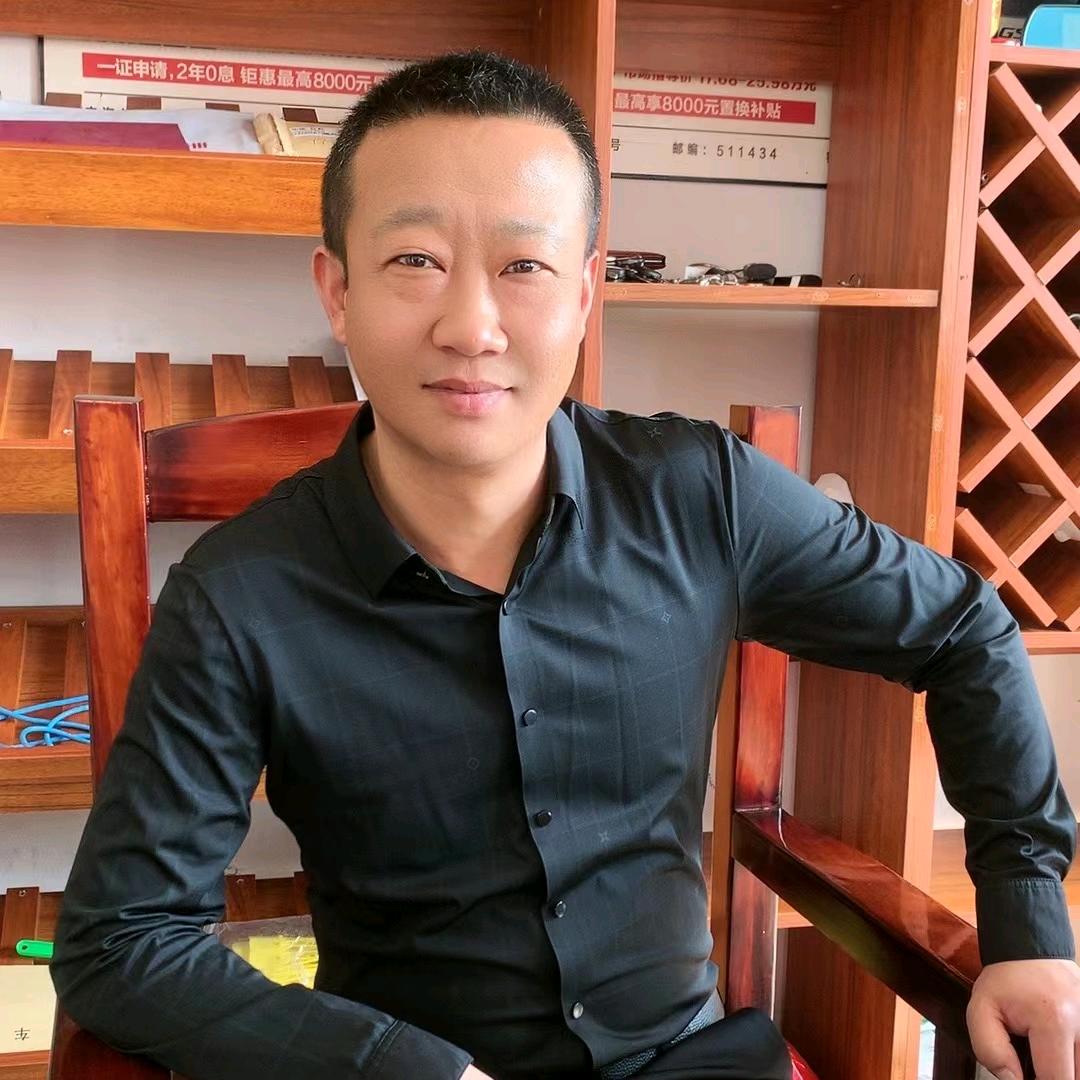 醉鑫渊酒厂纯粮酒  苗哥
