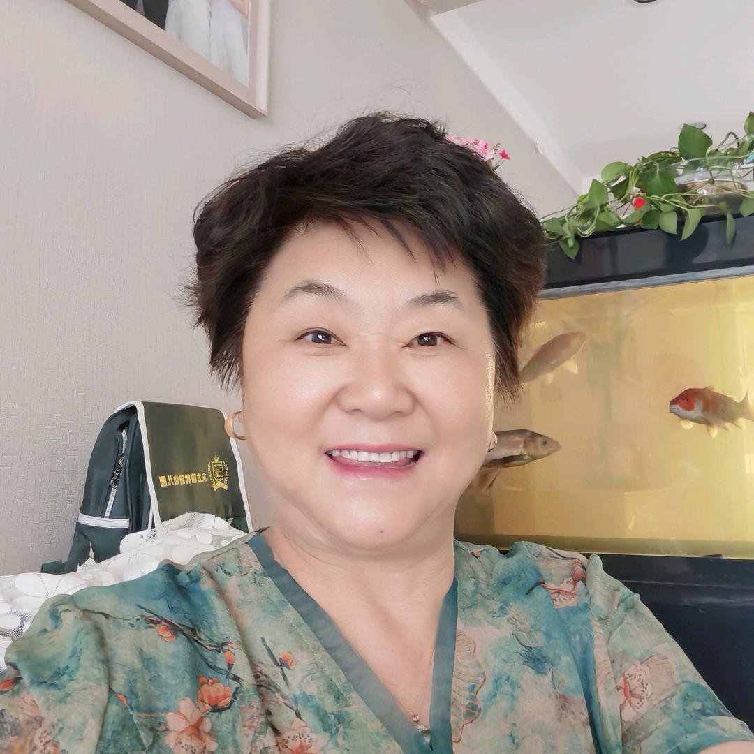 可爱奶奶