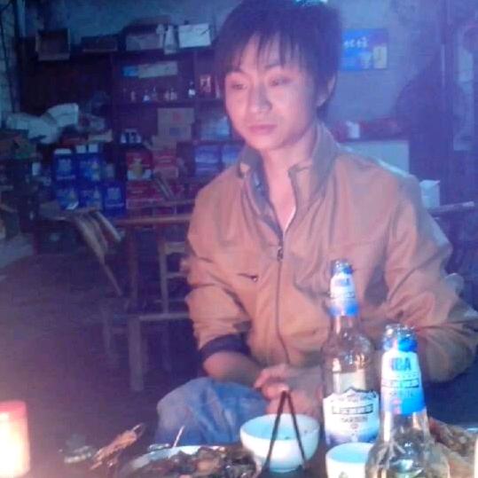 屈记夜市城