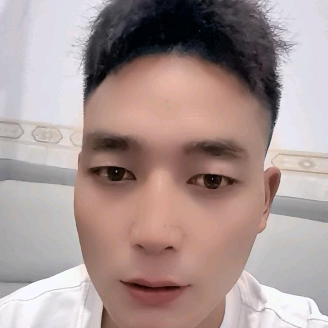 小哈哈