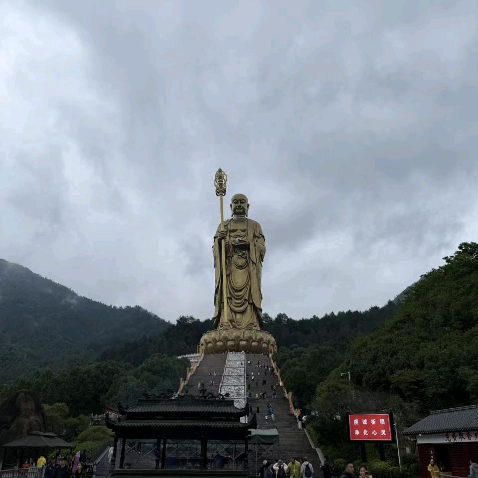 JUNFENGFANGZHI