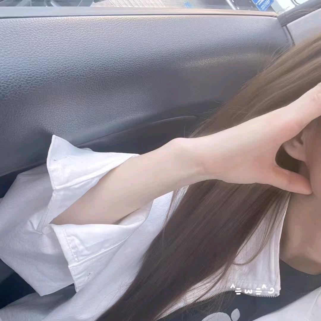 贝贝❤️😘