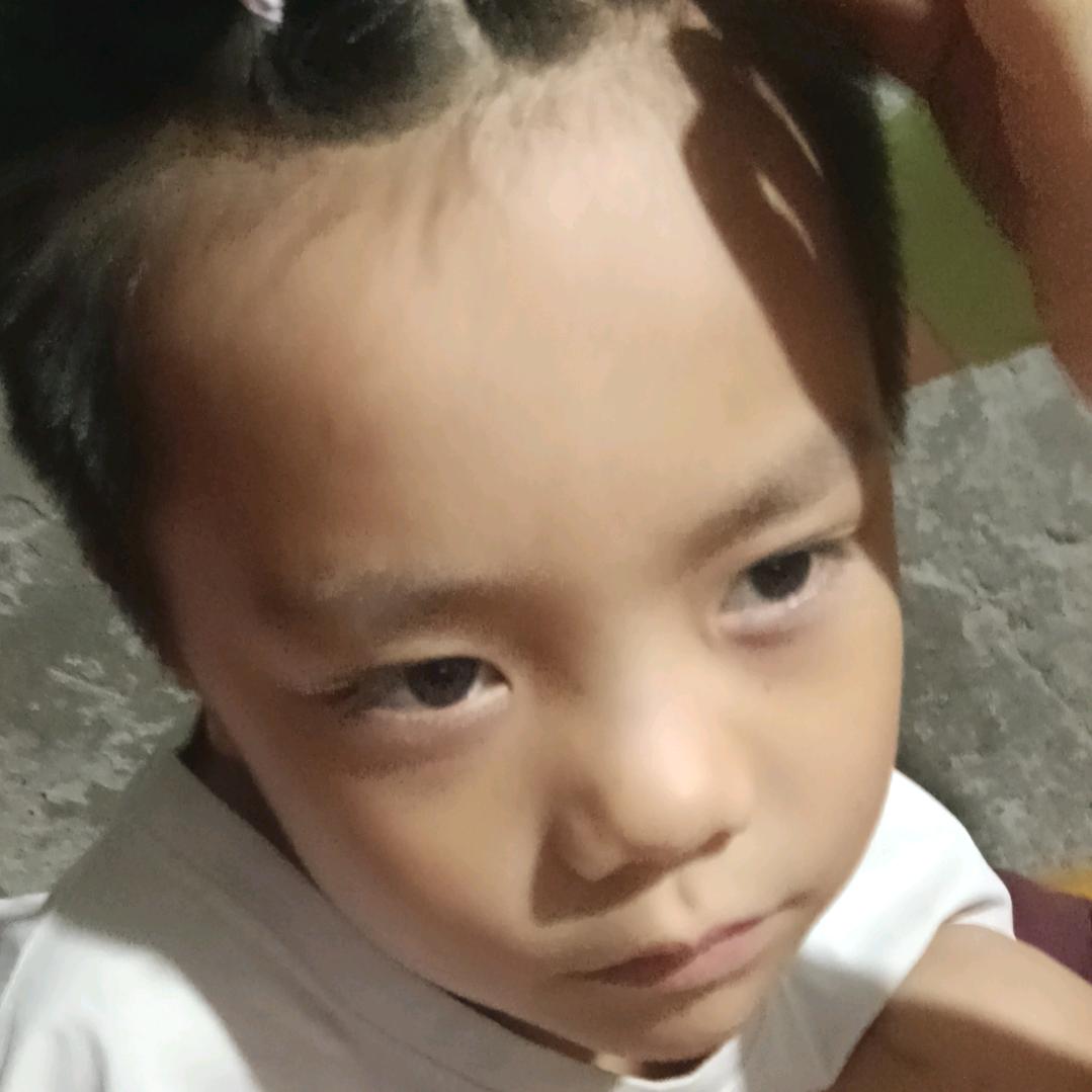 你好！在下小钱。