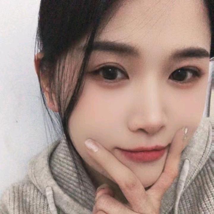 雯雯阿。（诗诗美·时宜美·雅美）