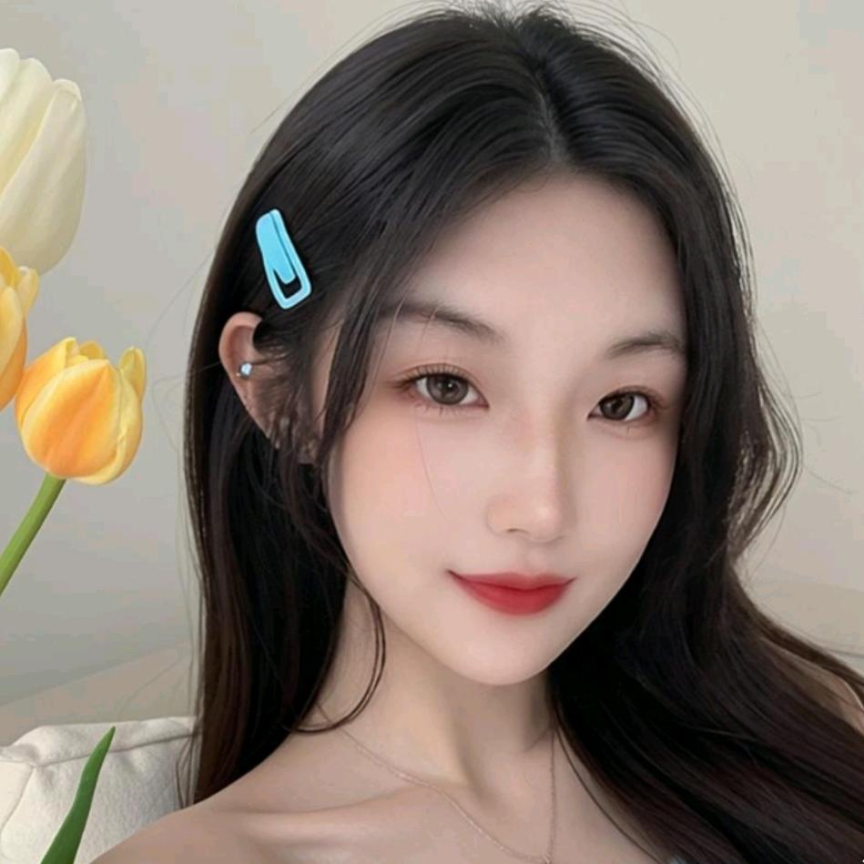 @卖烤面筋的小姐姐🎉