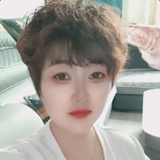 坚强的女汉子