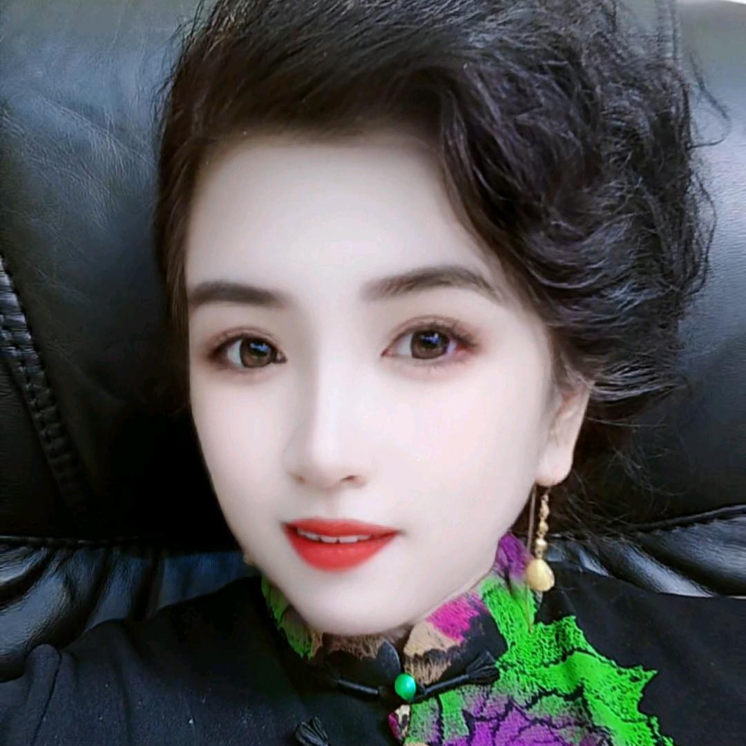 怡华馨雅时尚女装