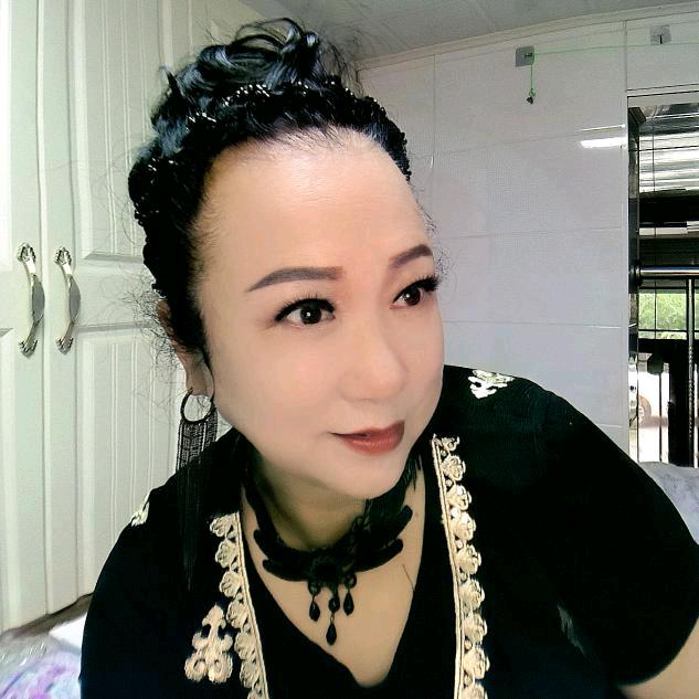 舞娘《首播》晚上19：10