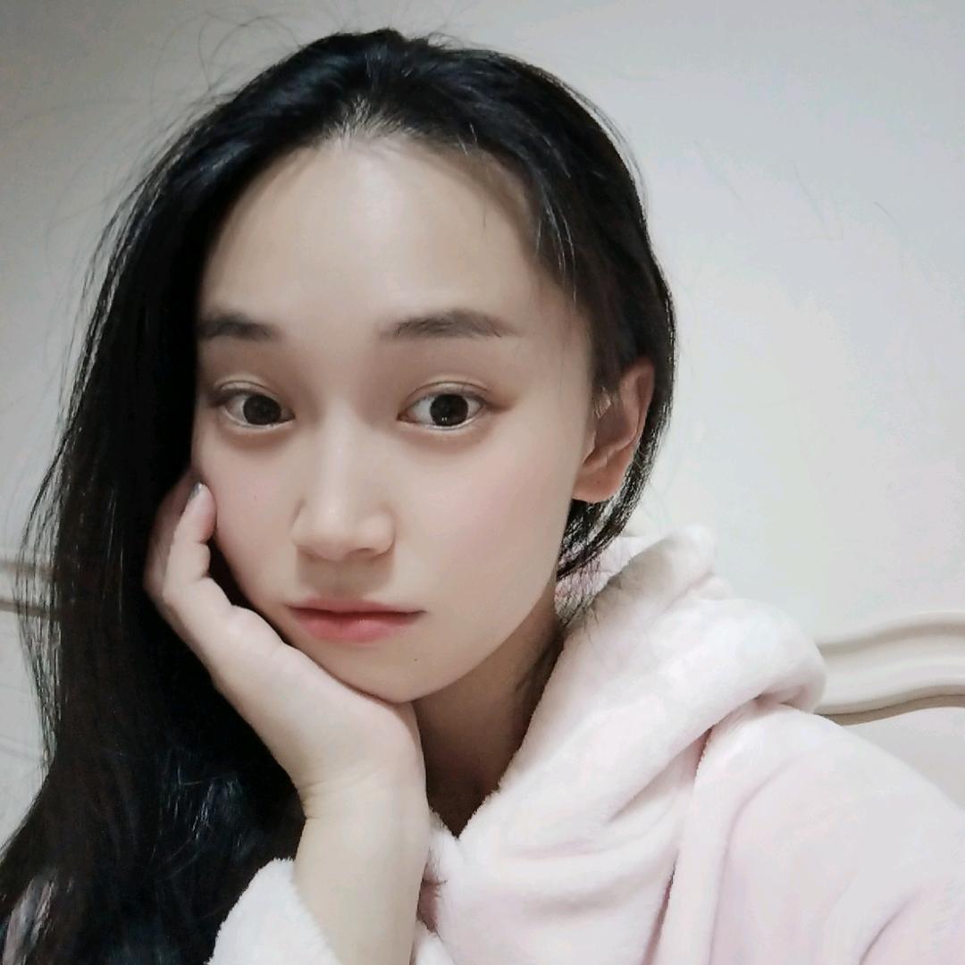 大成桔色哆哆老师