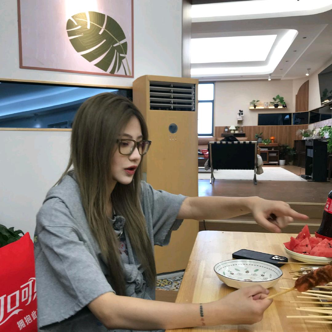 一天睡111小时