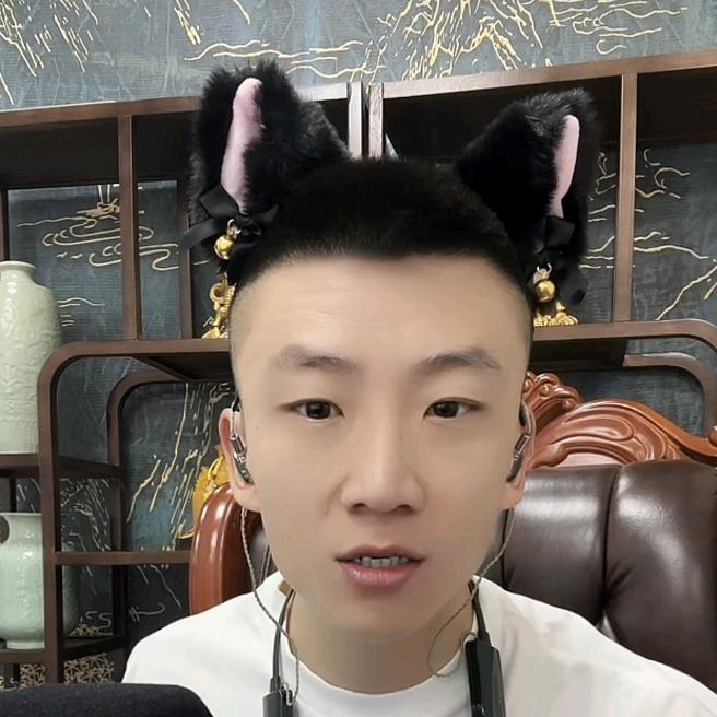 星辰哥（博门）⁰⁸¹⁸