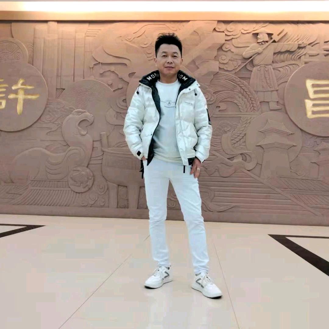 侯公子2号努力拼搏