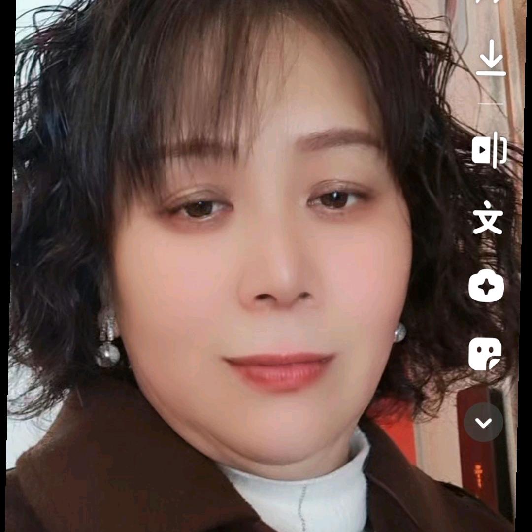 雨后的彩红