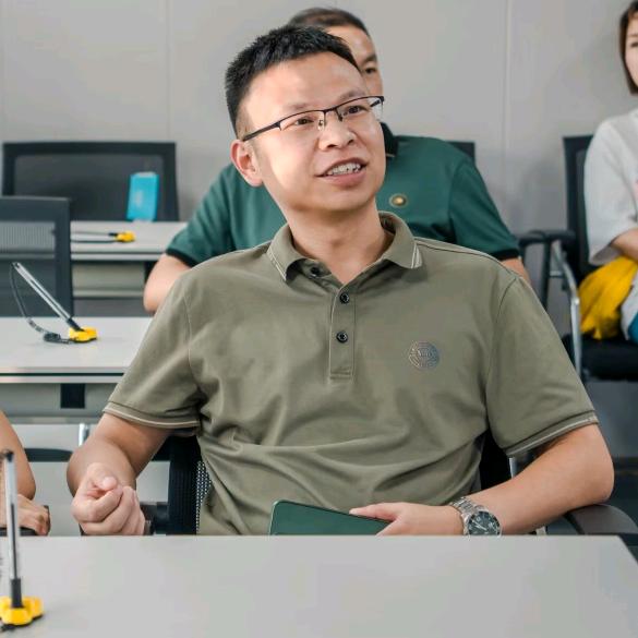 泗阳国哥修底盘