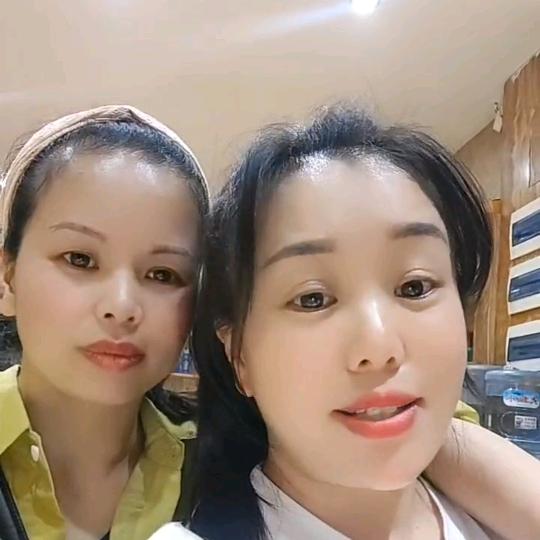 凤姐《贵州兰兰的二姐》