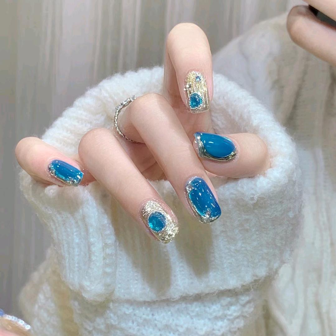 美甲.美睫💅芳