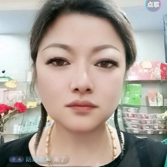 铜鼓霞姐