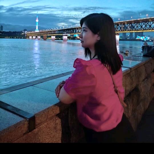 彩虹🌈妹
