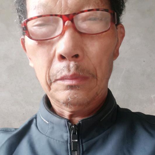 潘国平