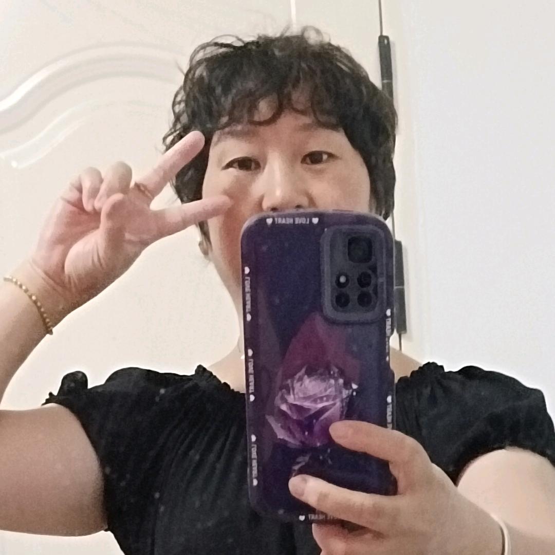 秀秀妈6点30分开播