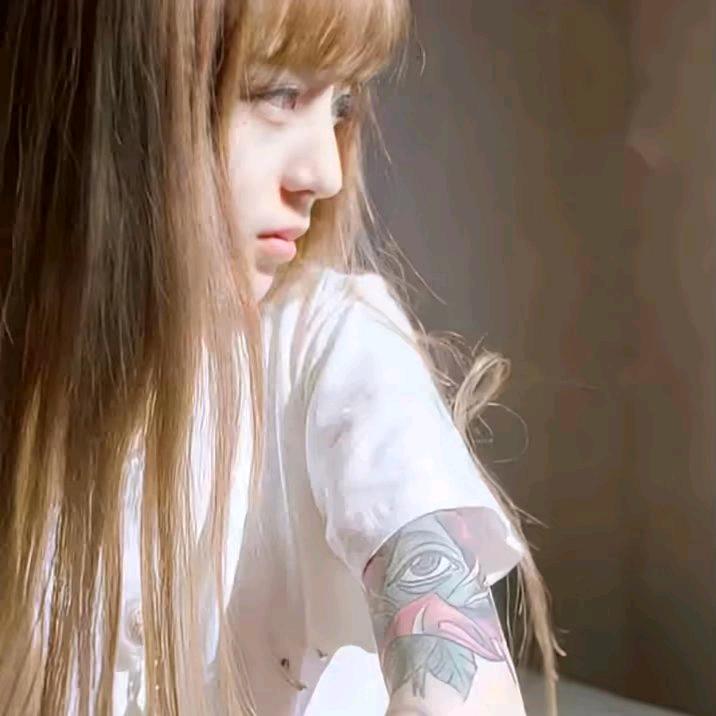 不7香菜-