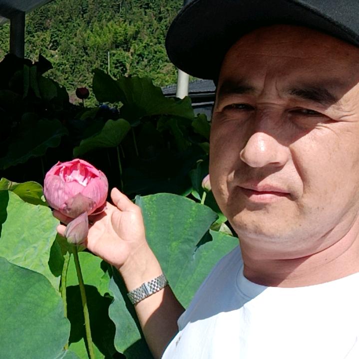艾海提江