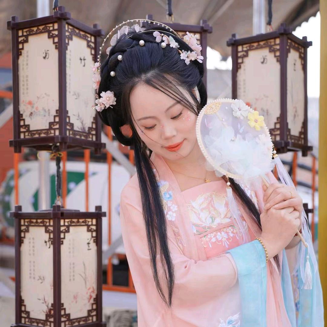 🥀᭄泡沫꧔ꦿᩚ💕