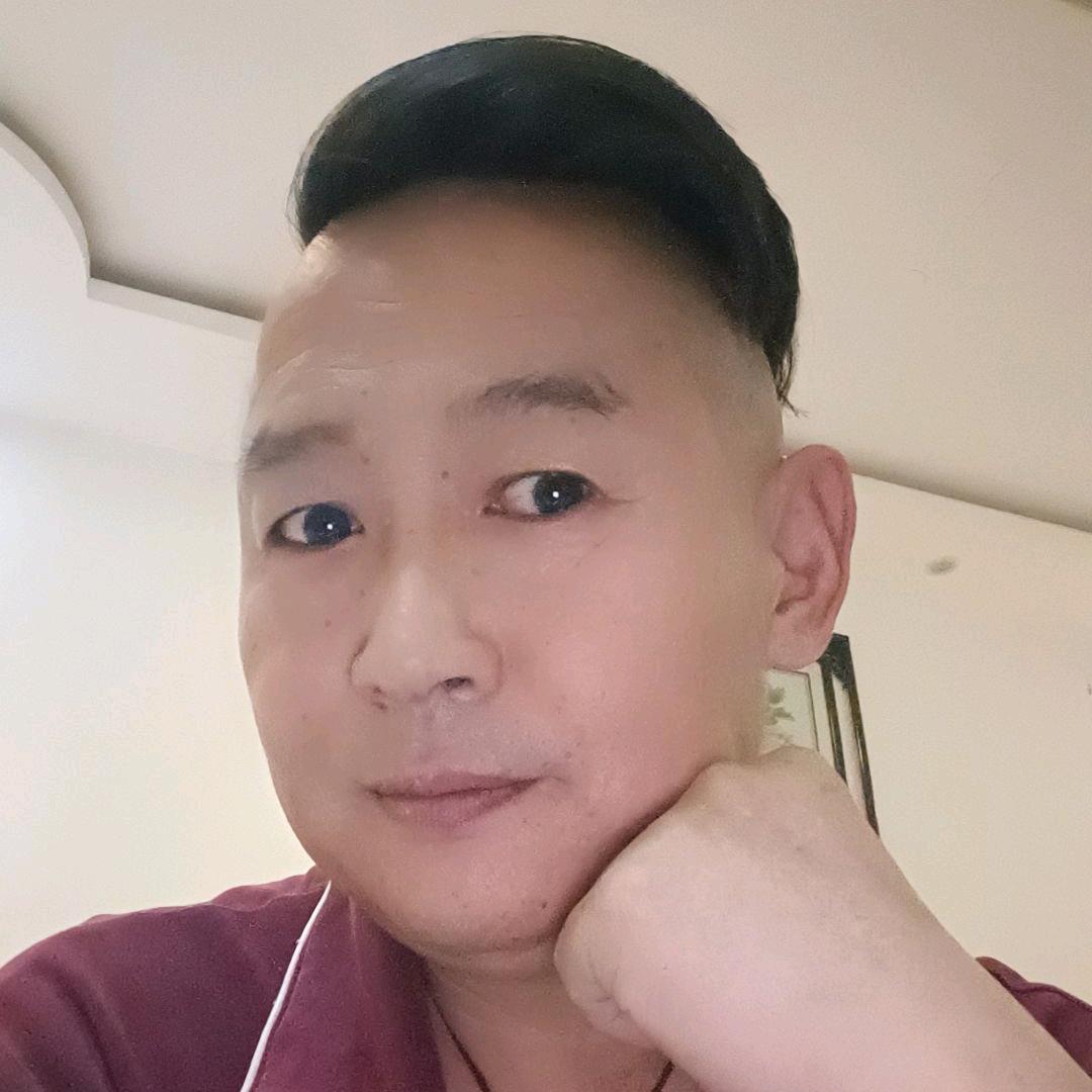 乔哥在新疆。