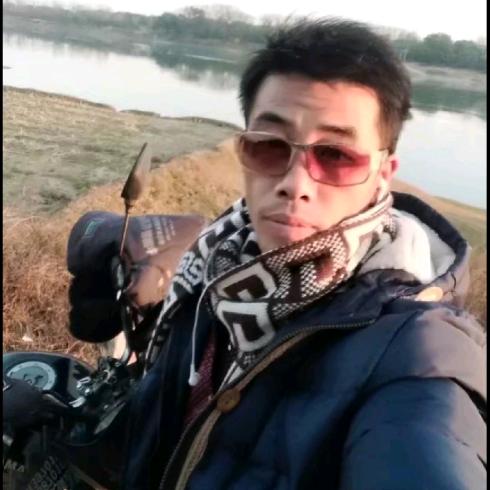 啊新吴哥瓷砖装修团队