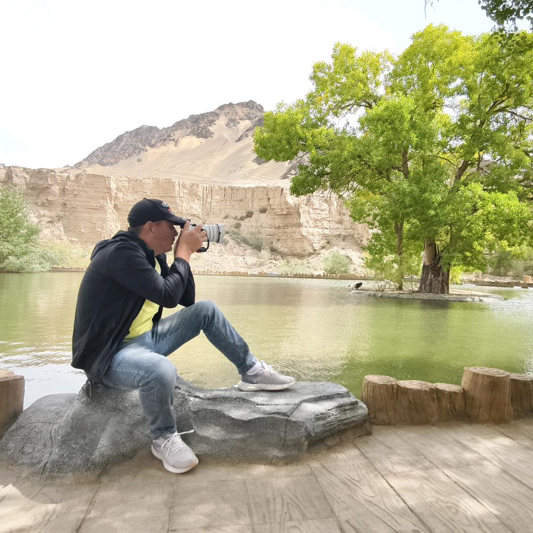 西北领队龙哥（破晓旅行）