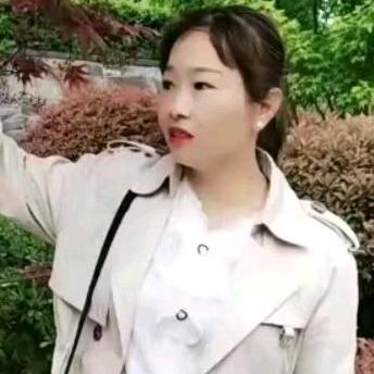 李二鲜鱼英子