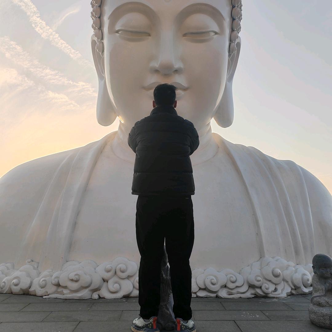 晓晓。