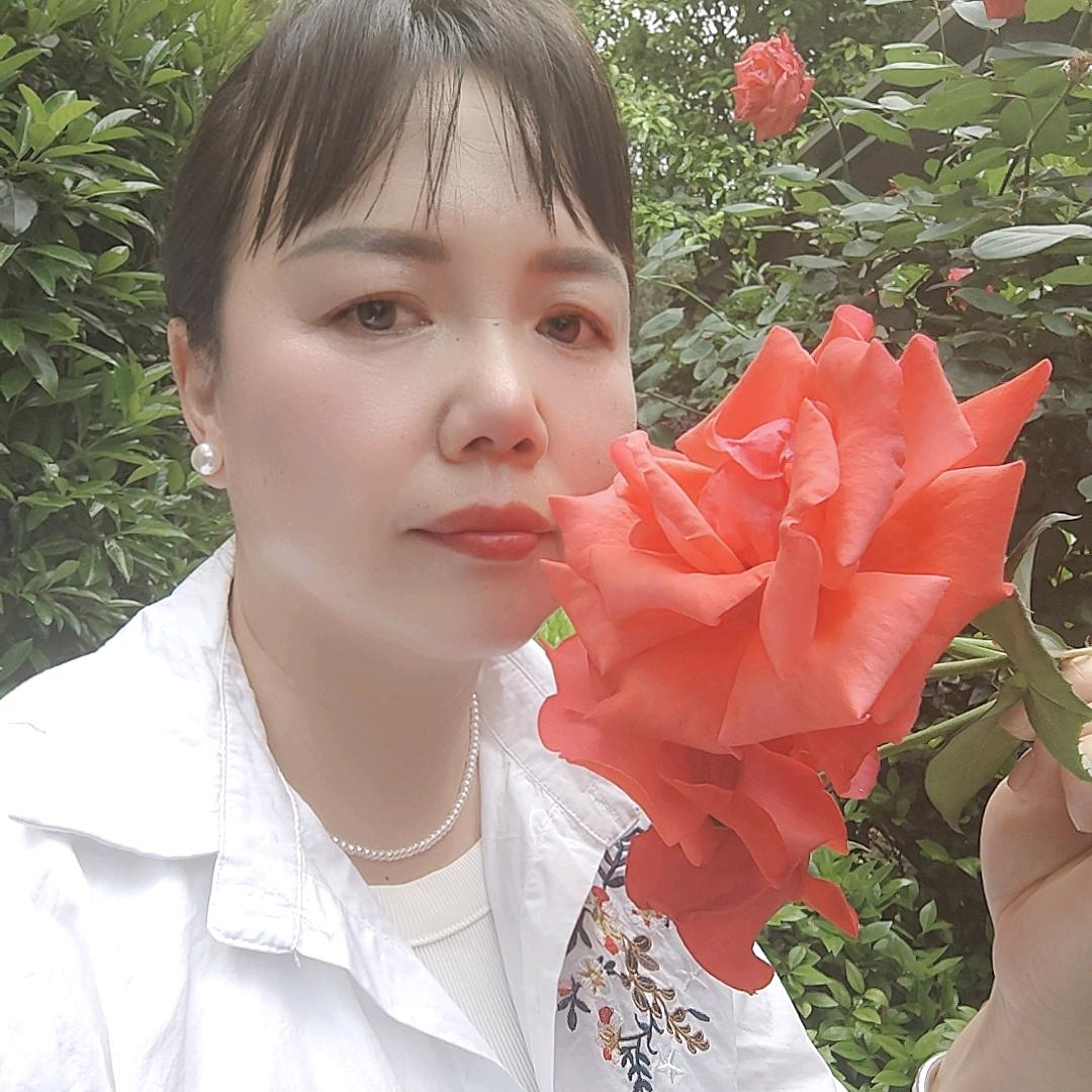 ❤王后@余生🥀默无声🥀错把᭄敷衍ꦻ当