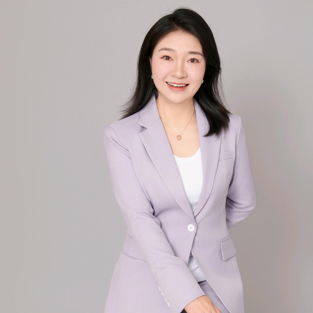 退伍女兵阮娜（97.12-00.12）