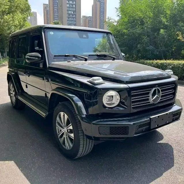 演员