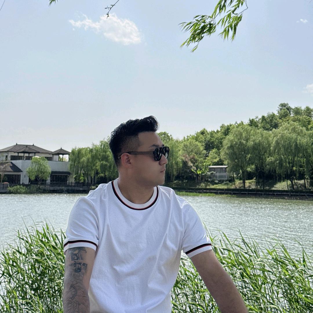 刘嘉